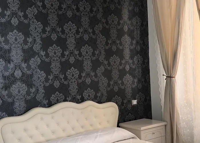 Interno 5 Elegante Residenza Per 10 Pax Vicina A Colosseo E Santa Maria Maggiore Apartament Rzym