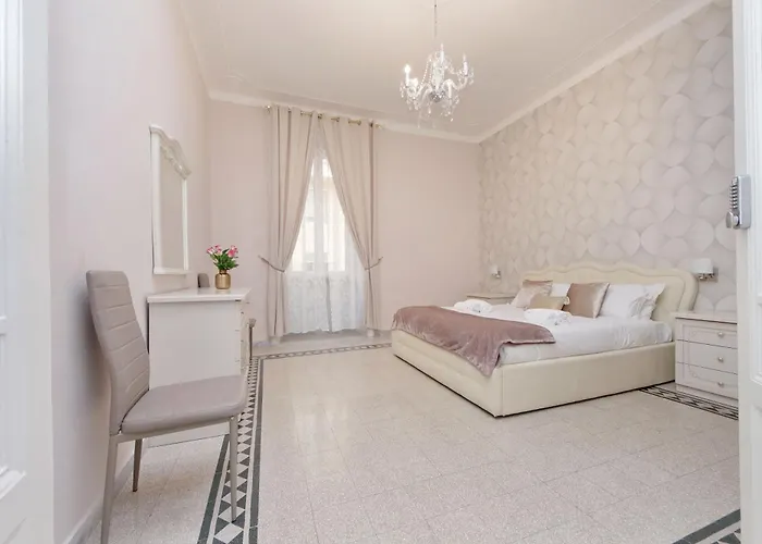 Interno 5 Elegante Residenza Per 10 Pax Vicina A Colosseo E Santa Maria Maggiore *