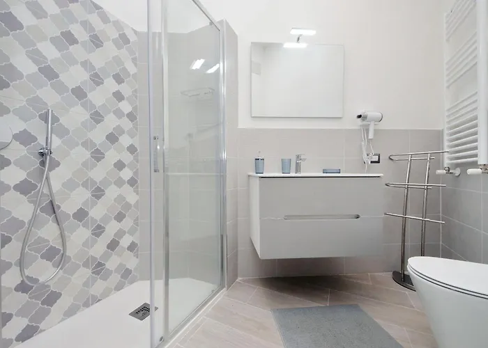 Interno 5 Elegante Residenza Per 10 Pax Vicina A Colosseo E Santa Maria Maggiore Apartament *