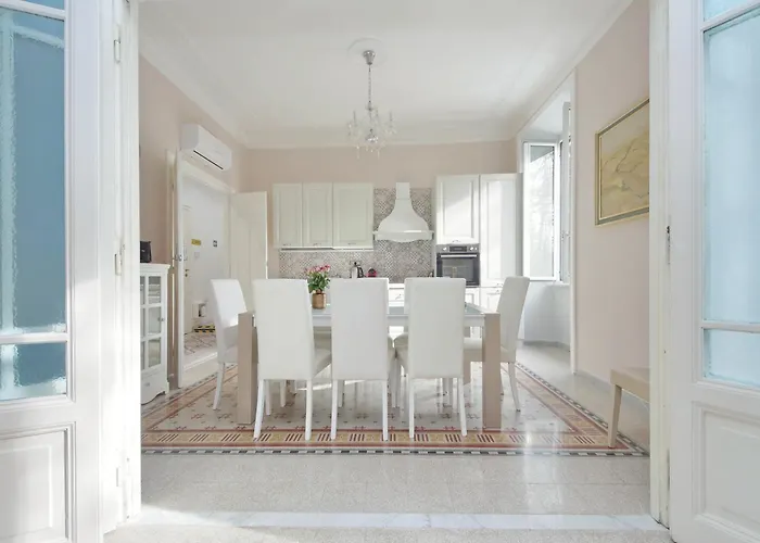 Apartament Interno 5 Elegante Residenza Per 10 Pax Vicina A Colosseo E Santa Maria Maggiore