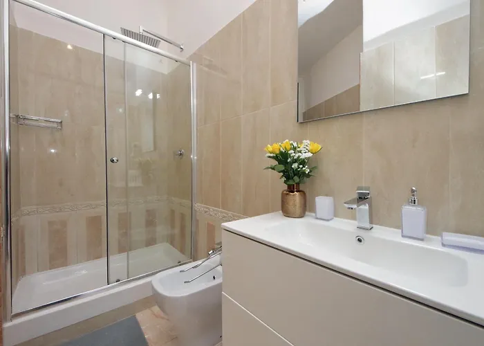 Apartament Interno 5 Elegante Residenza Per 10 Pax Vicina A Colosseo E Santa Maria Maggiore