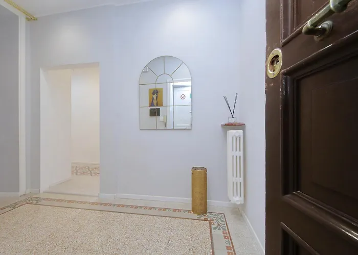 Apartament Interno 5 Elegante Residenza Per 10 Pax Vicina A Colosseo E Santa Maria Maggiore Rzym