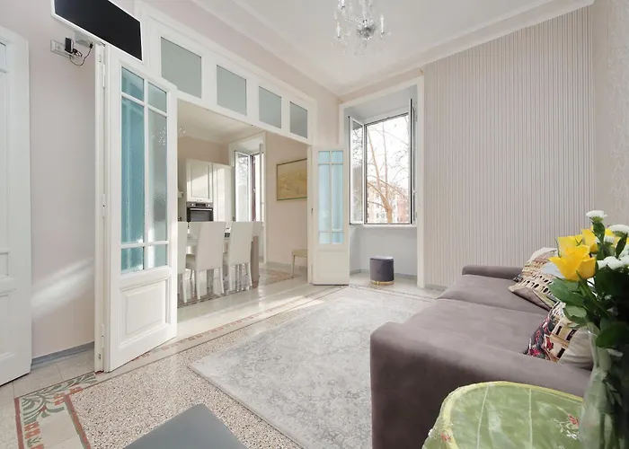 Interno 5 Elegante Residenza Per 10 Pax Vicina A Colosseo E Santa Maria Maggiore Apartament Rzym